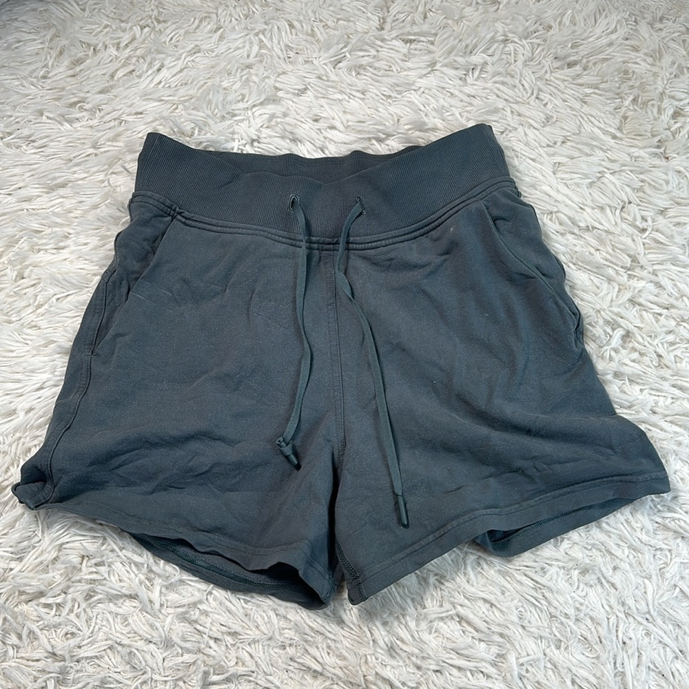 Lululemon Every Moment Short *3.5" Sea Steel